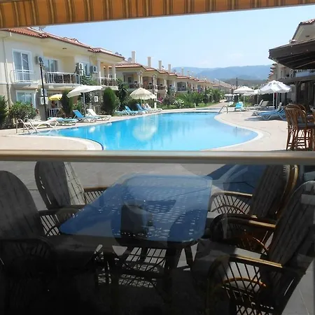 Sunset Beach Club 3 Beds Apts * פאטהיה